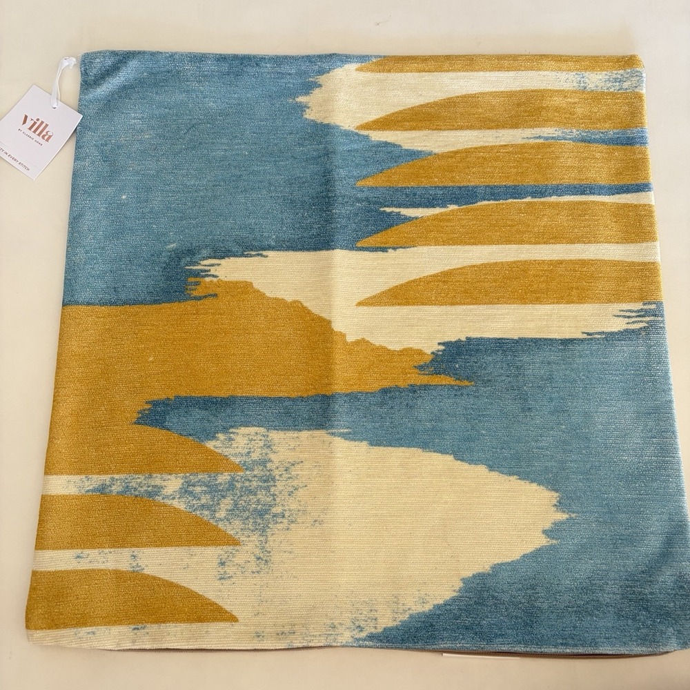 Villa by Classic‎ Home Beatriz Blue 20x20 Pillow Cover Pottery Barn Yellow Soft